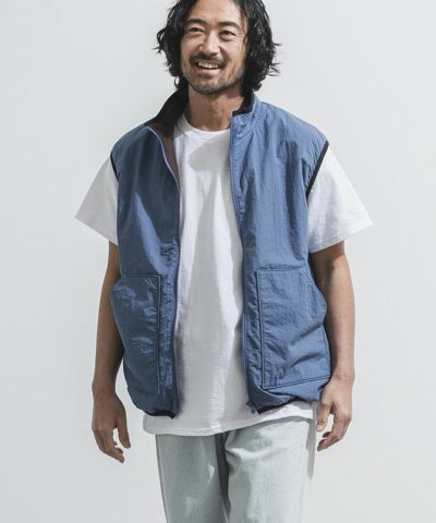 STAND ZIP VEST